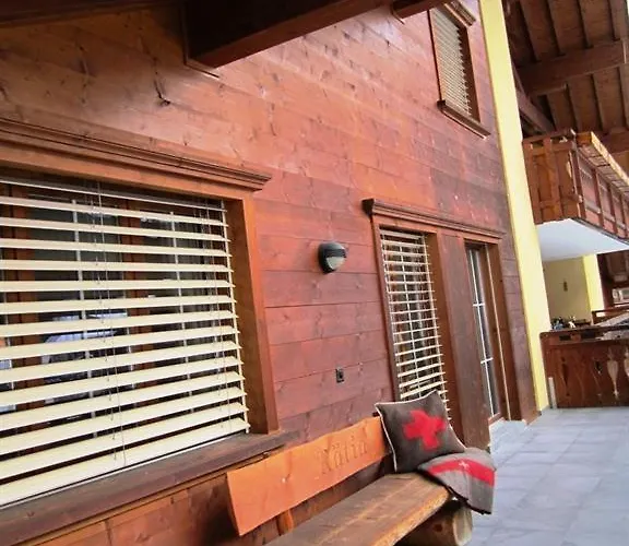 Appartamento Haus Raetia App 17 *