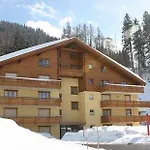 Haus Rätia App 17 Apartment Klosters-Serneus