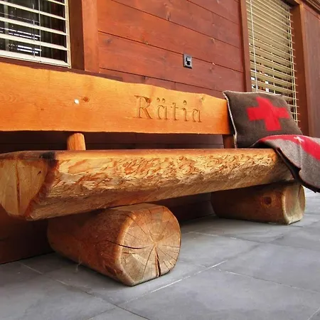 Haus Raetia App 17 Apartment *