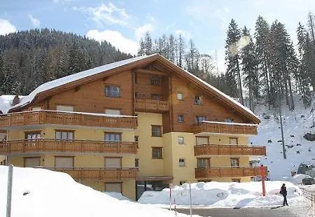 Haus Rätia App 17 Apartment Klosters-Serneus