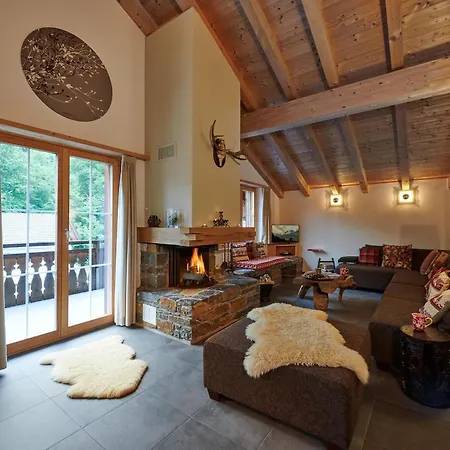 Haus Raetia App 17 Apartment Klosters