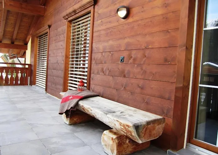 Haus Raetia App 17 Apartment Klosters